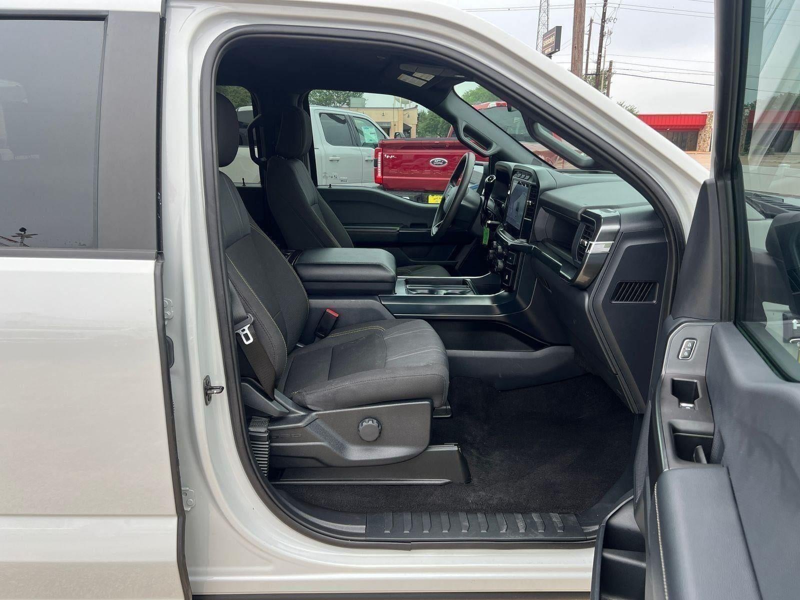 2024 Ford F150 PU STX