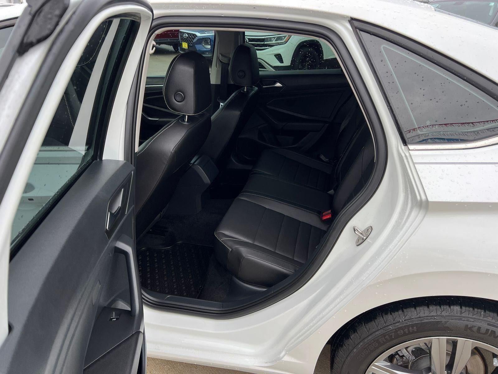 2023 Volkswagen Jetta SE