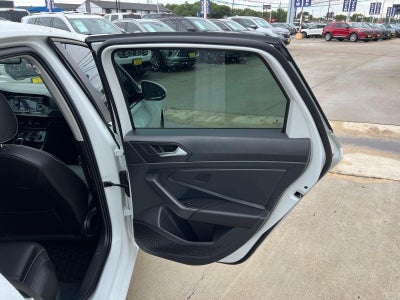 2023 Volkswagen Jetta SE