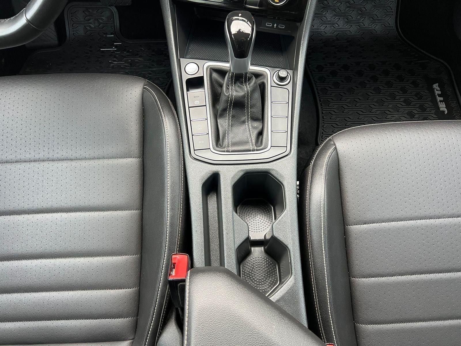 2023 Volkswagen Jetta SE