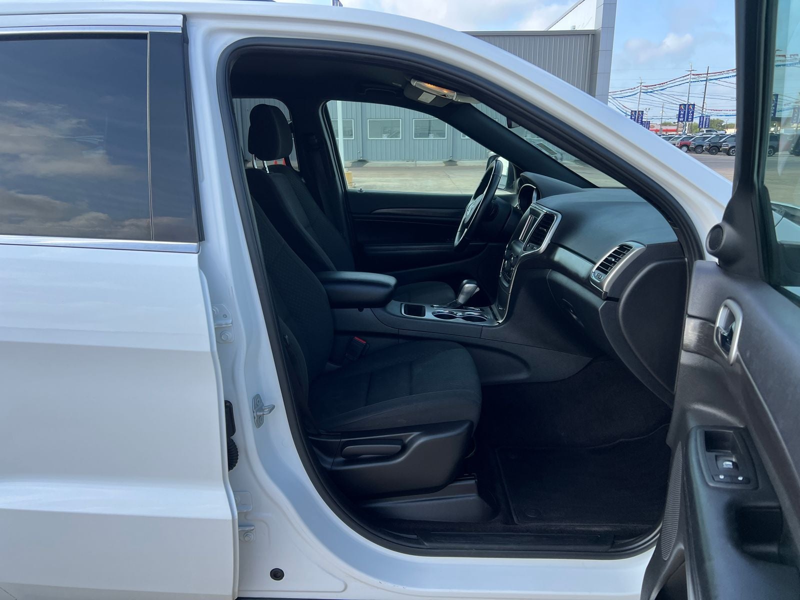 2018 Jeep Grand Cherokee Laredo E
