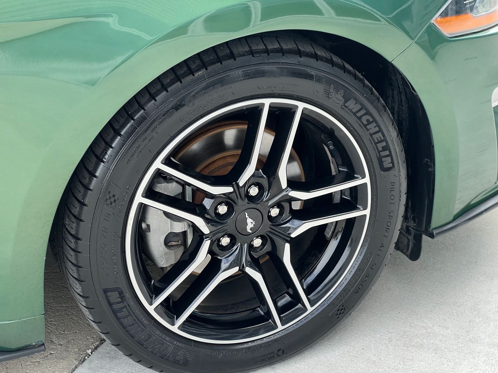 2022 Ford Mustang EcoBoost Premium