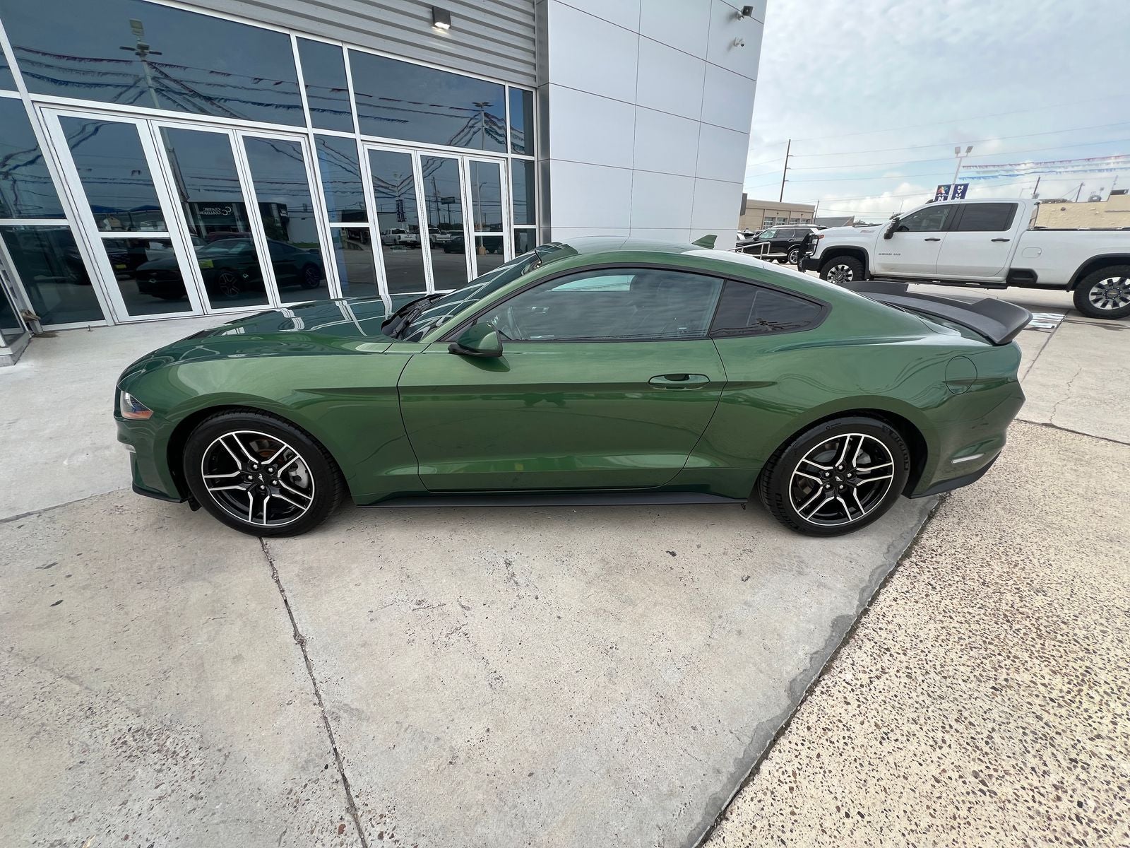 2022 Ford Mustang EcoBoost Premium