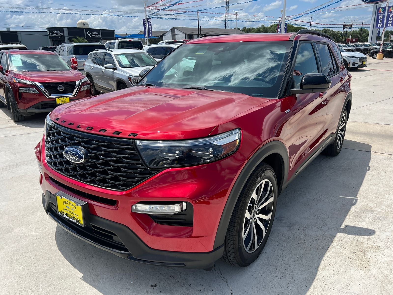 2023 Ford Explorer ST-Line