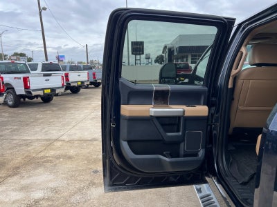 2022 Ford F-250SD Lariat