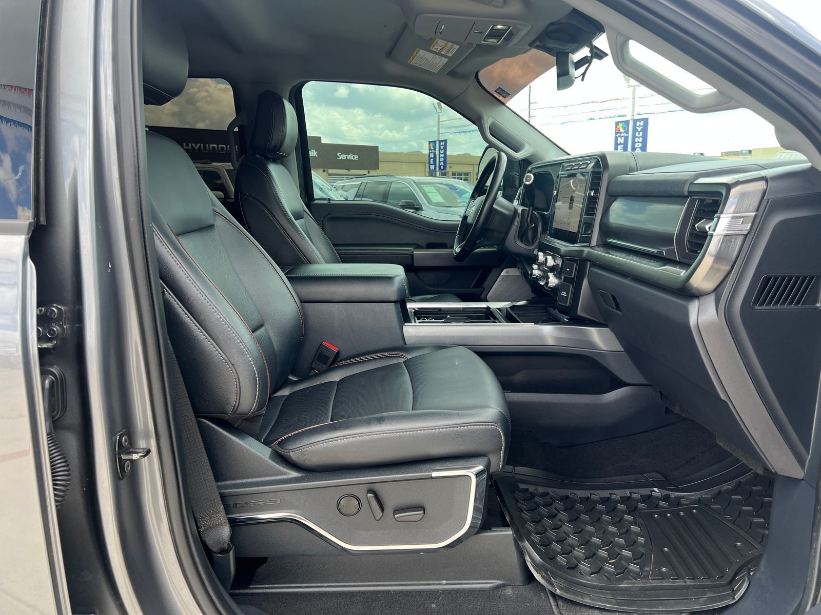 2024 Ford F-250SD Lariat