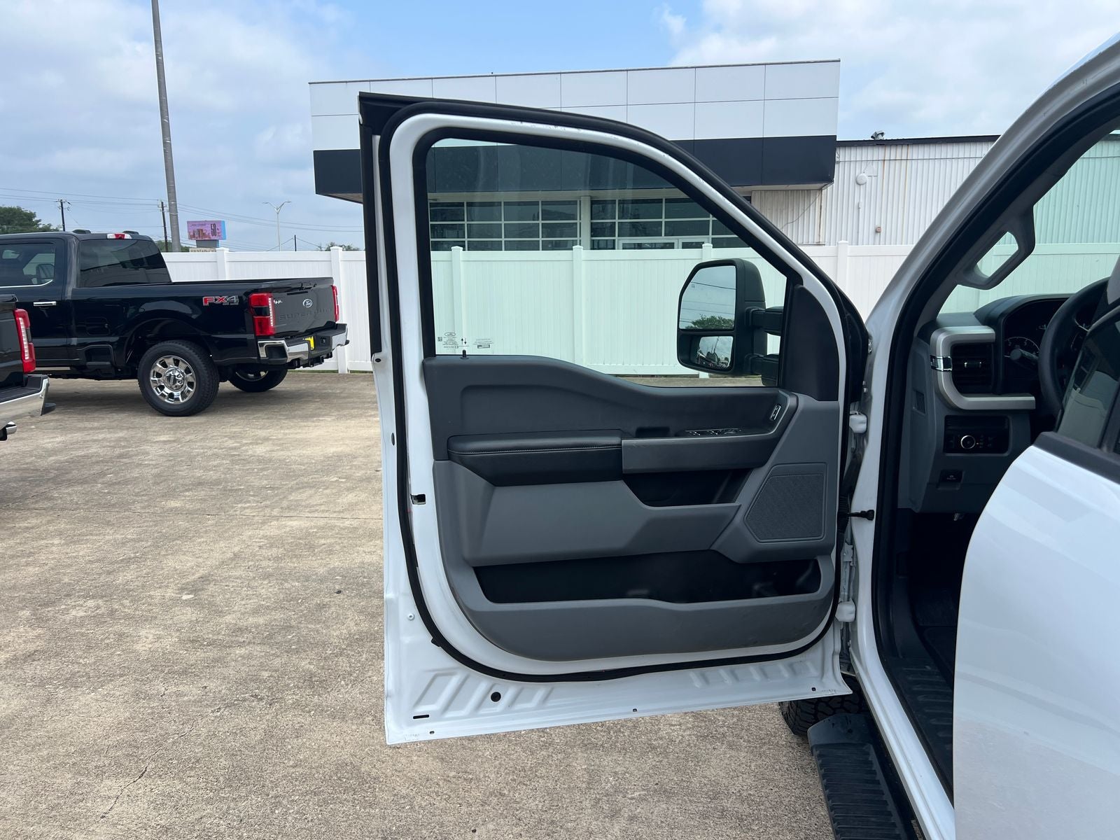2024 Ford F-250SD XLT