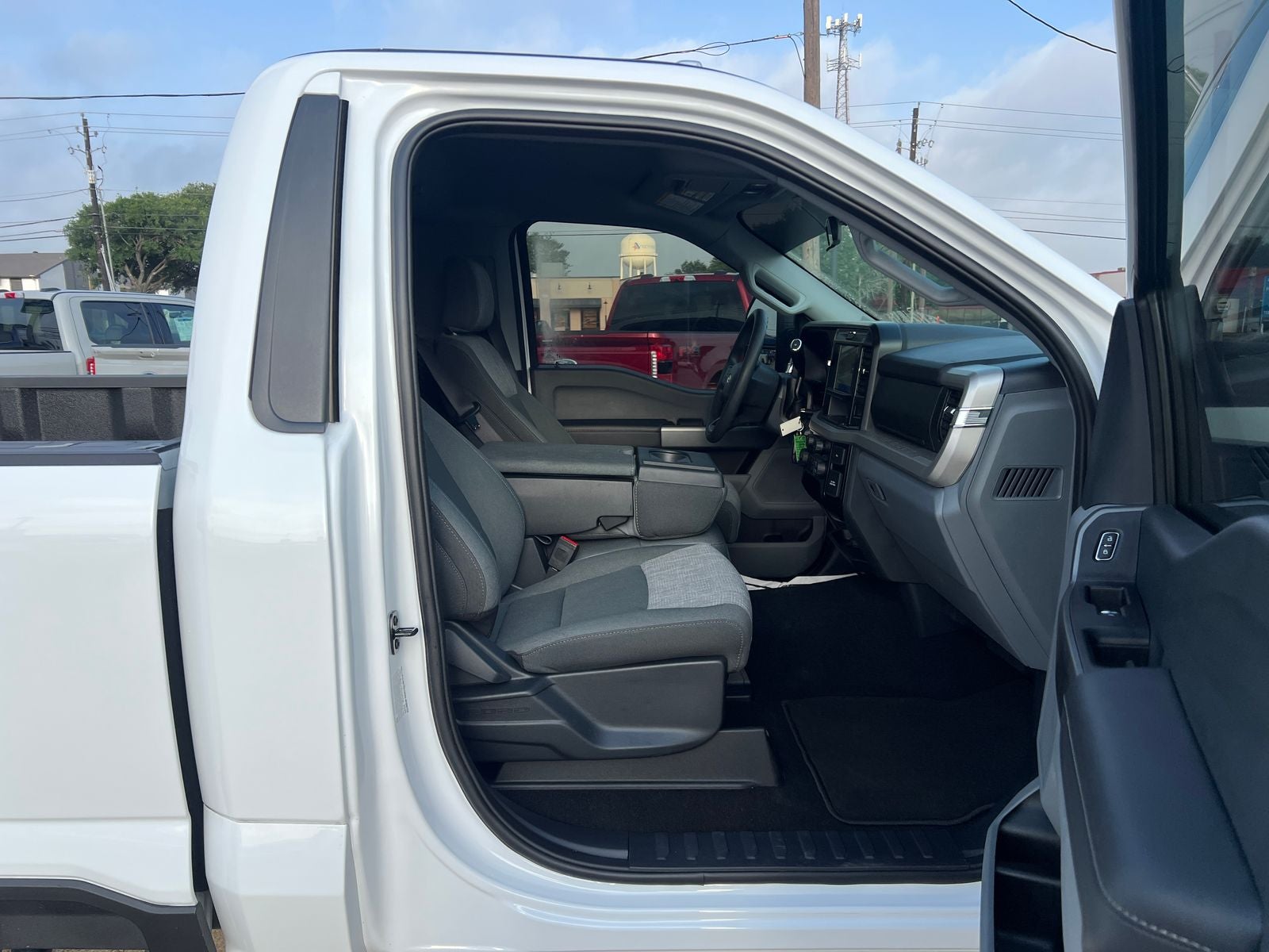 2026 Ford F-450SD XLT DRW