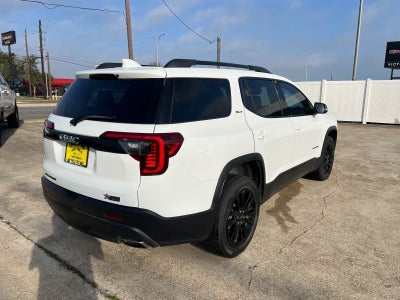 2023 GMC Acadia SLT