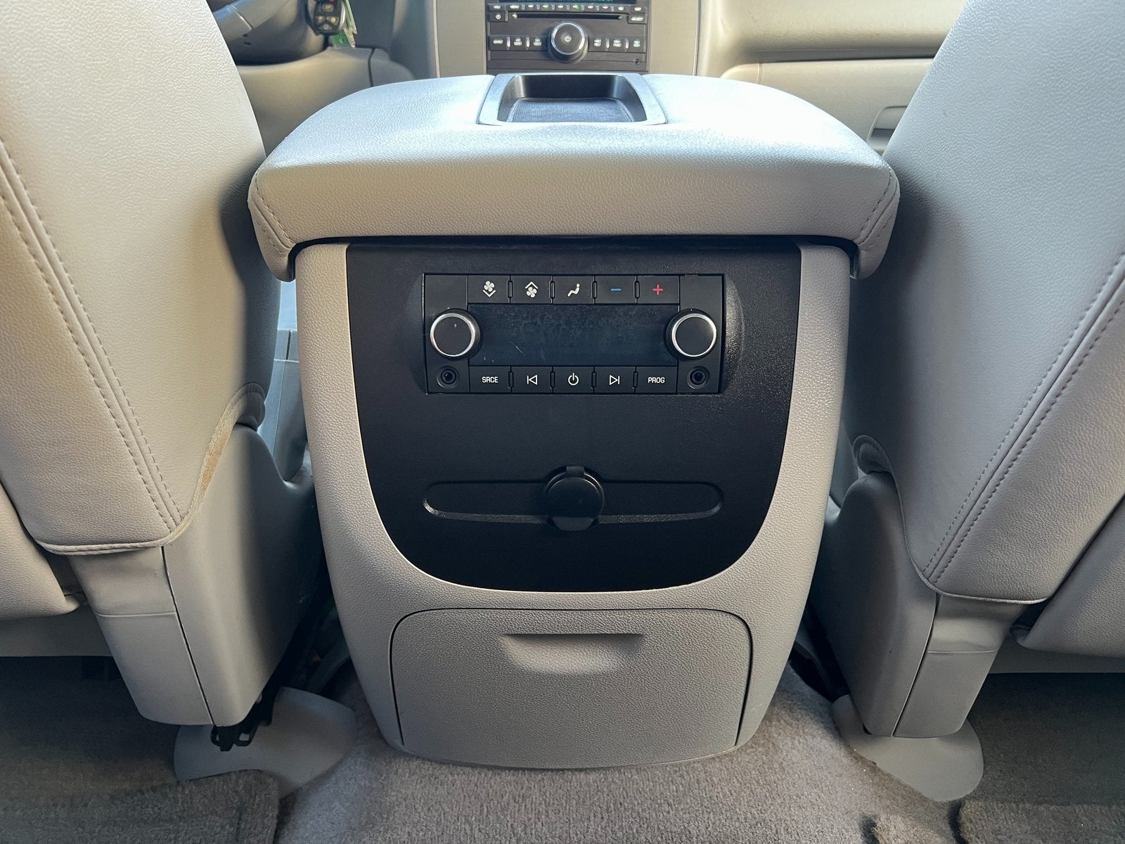 2014 GMC Yukon XL SLT 1500