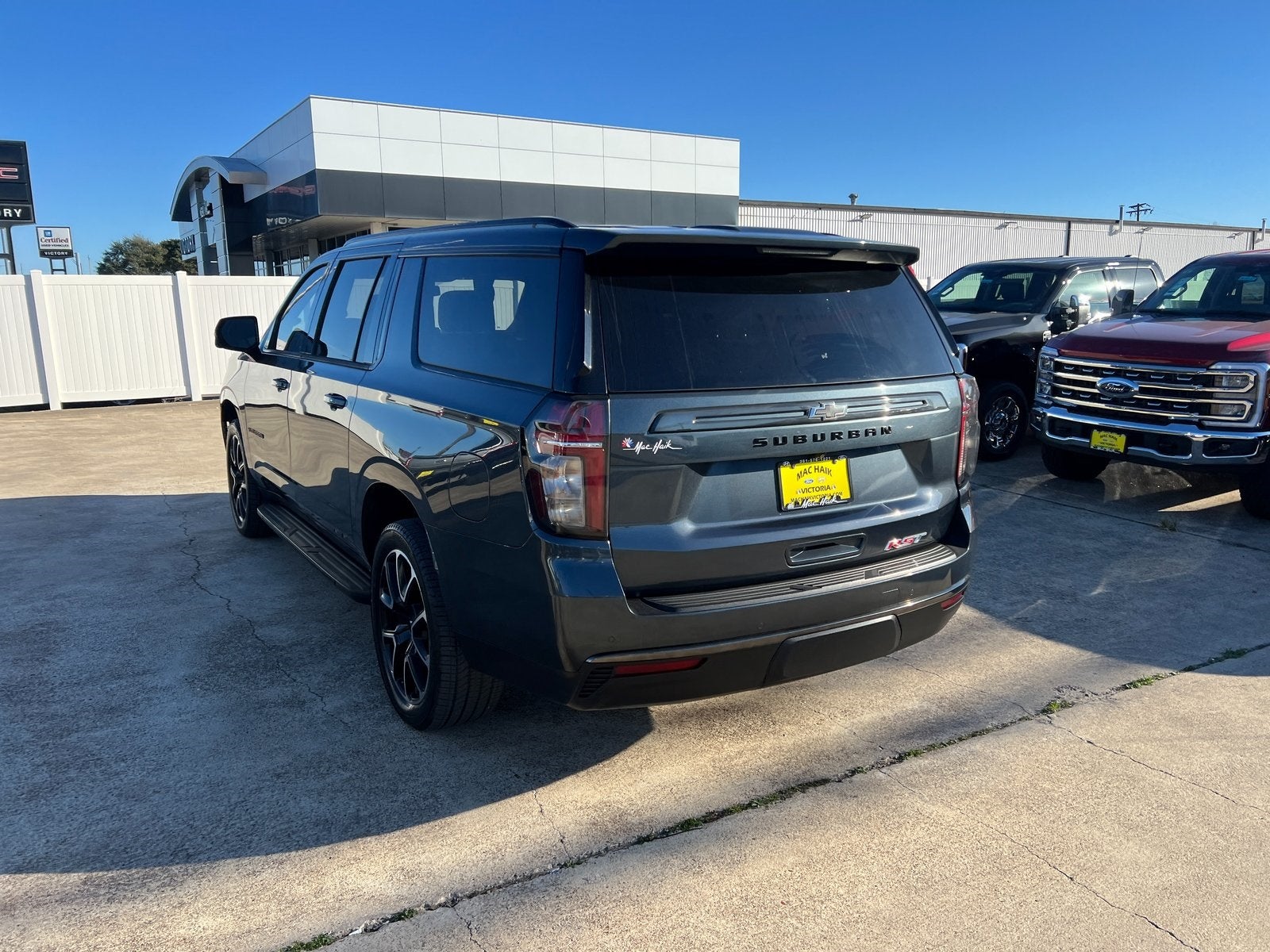 2021 Chevrolet Suburban RST