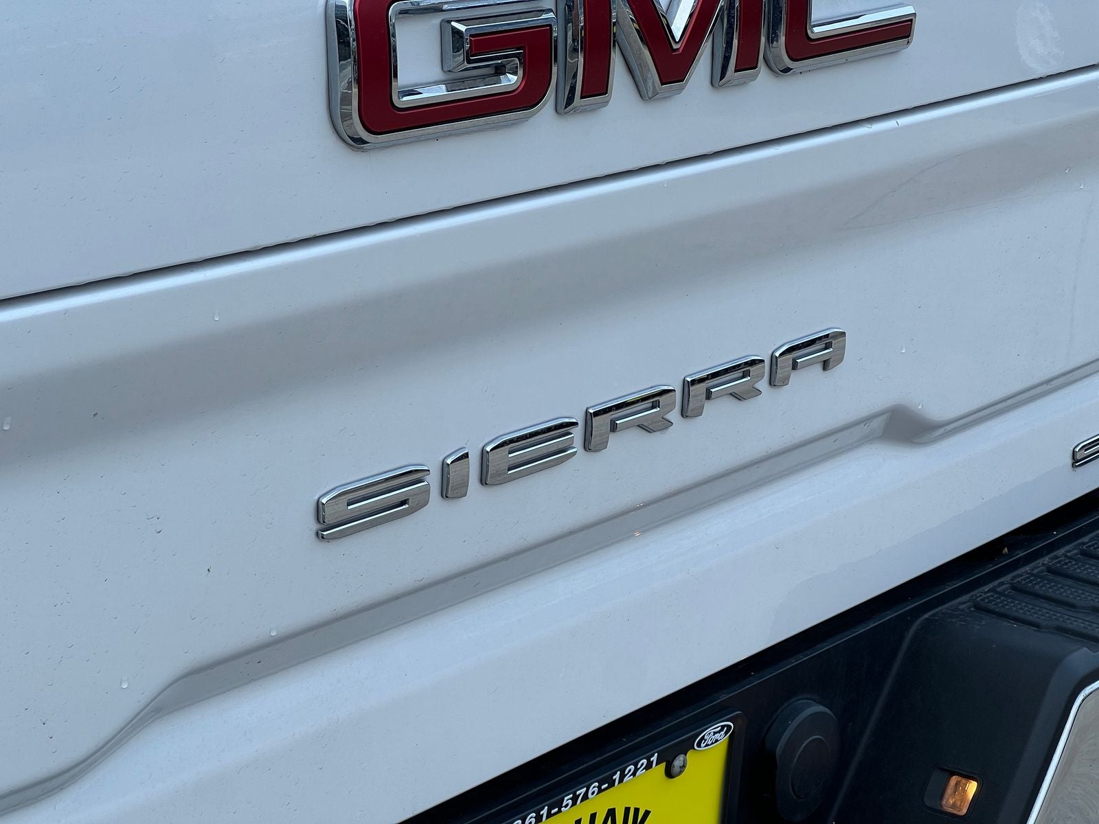 2023 GMC Sierra 2500HD SLT
