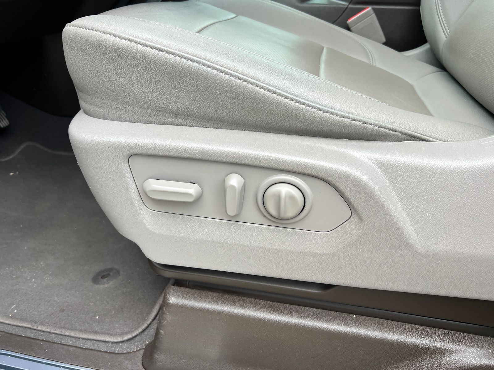 2023 GMC Sierra 2500HD SLT