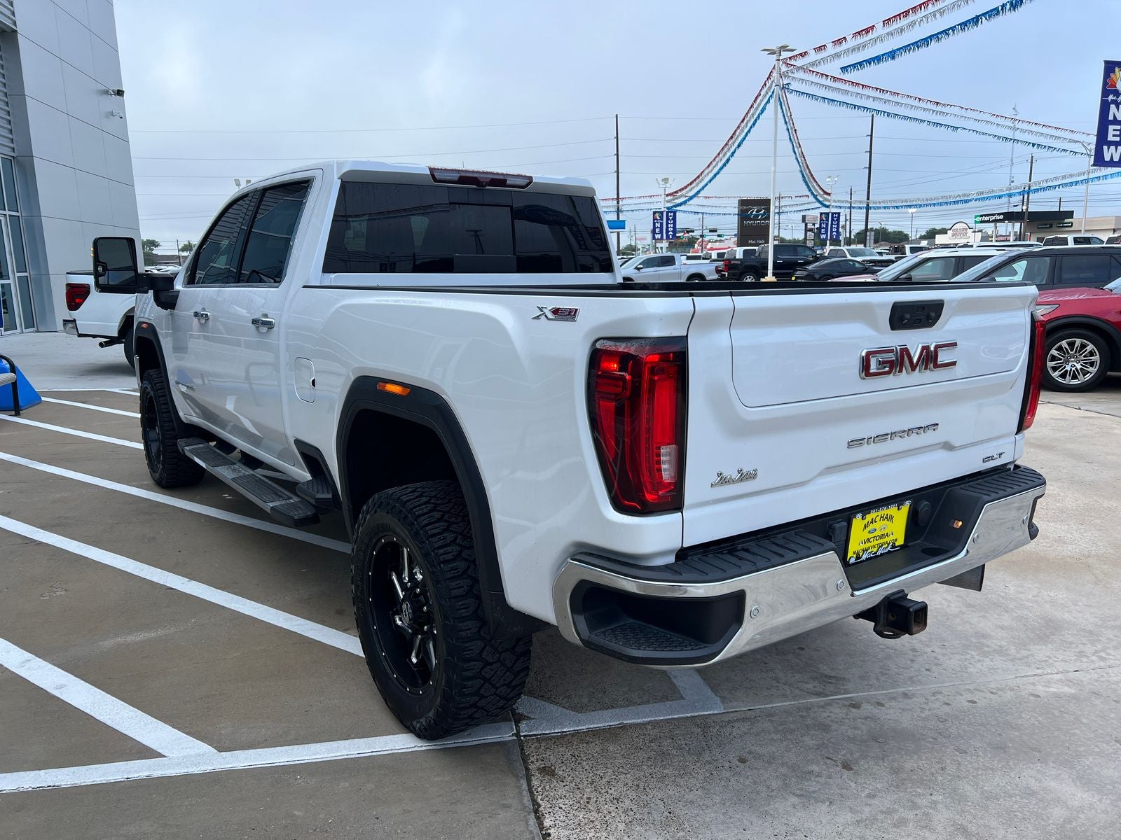2023 GMC Sierra 2500HD SLT