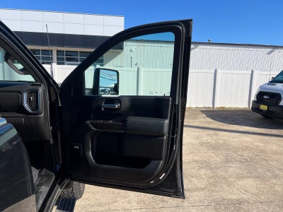 2023 GMC Sierra 2500HD Denali