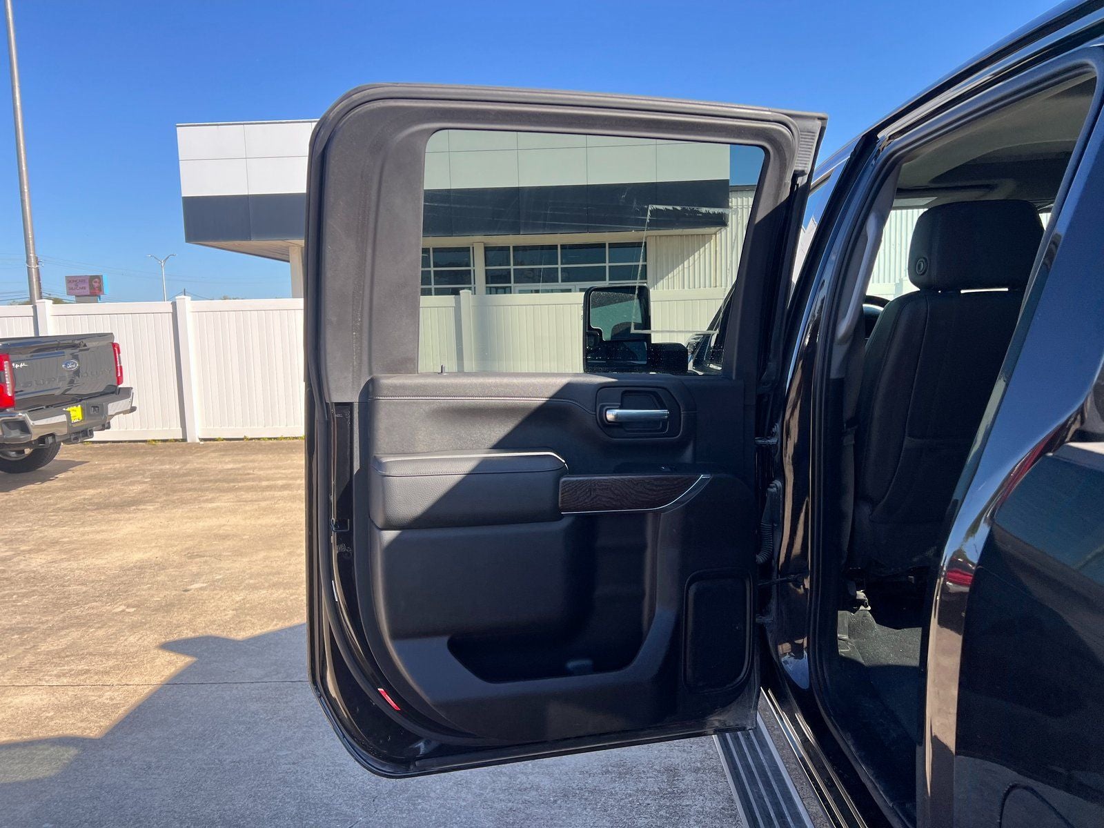 2023 GMC Sierra 2500HD Denali