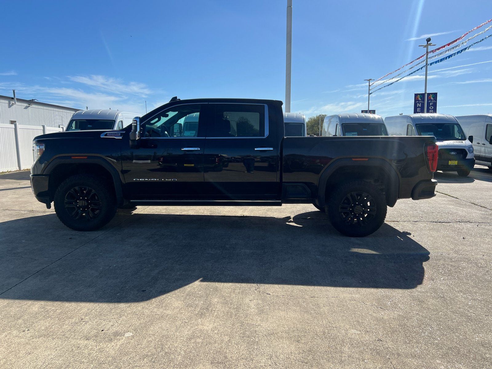 2023 GMC Sierra 2500HD Denali