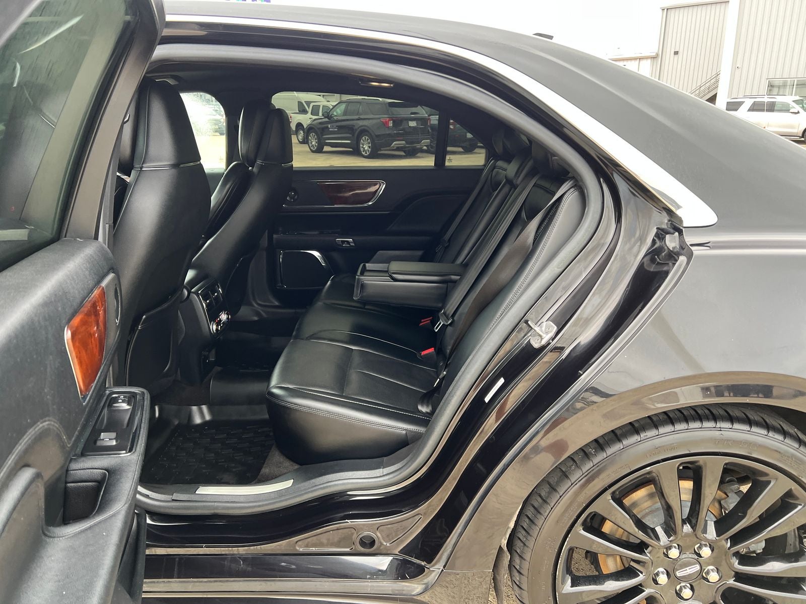 2020 Lincoln Continental Reserve
