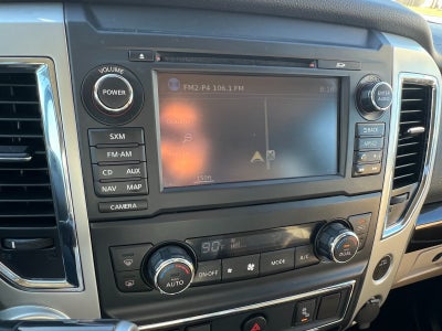 2017 Nissan Titan SV