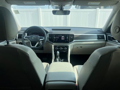 2022 Volkswagen Atlas 3.6L V6 SE w/Technology