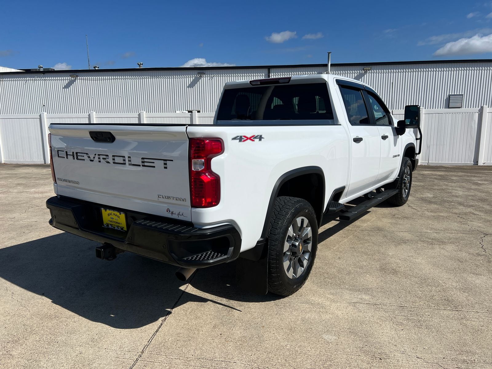 2024 Chevrolet Silverado 2500HD Custom
