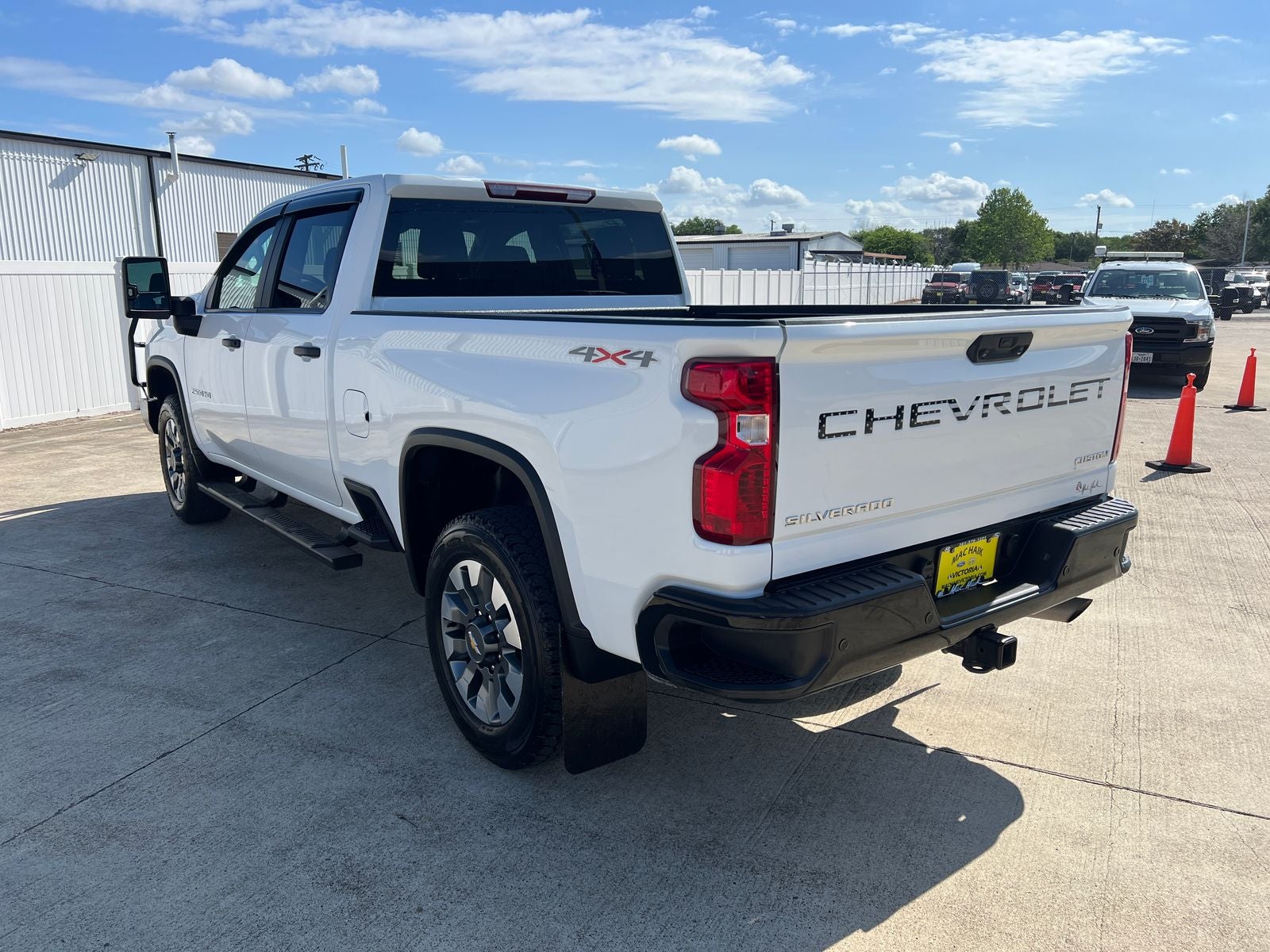 2024 Chevrolet Silverado 2500HD Custom