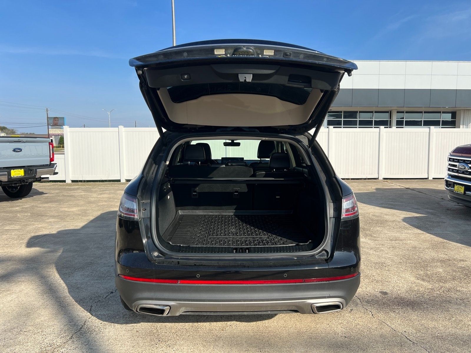 2023 Lincoln Nautilus Standard