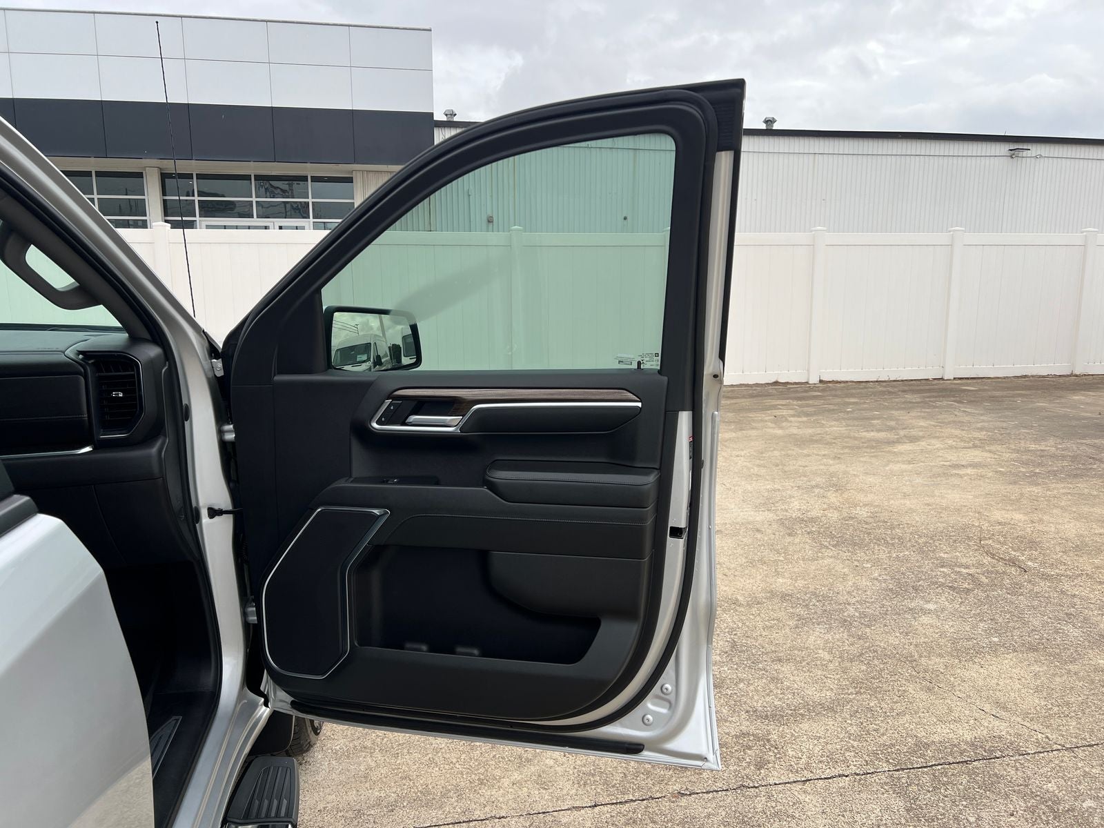 2022 Chevrolet Silverado 1500 LT LT1