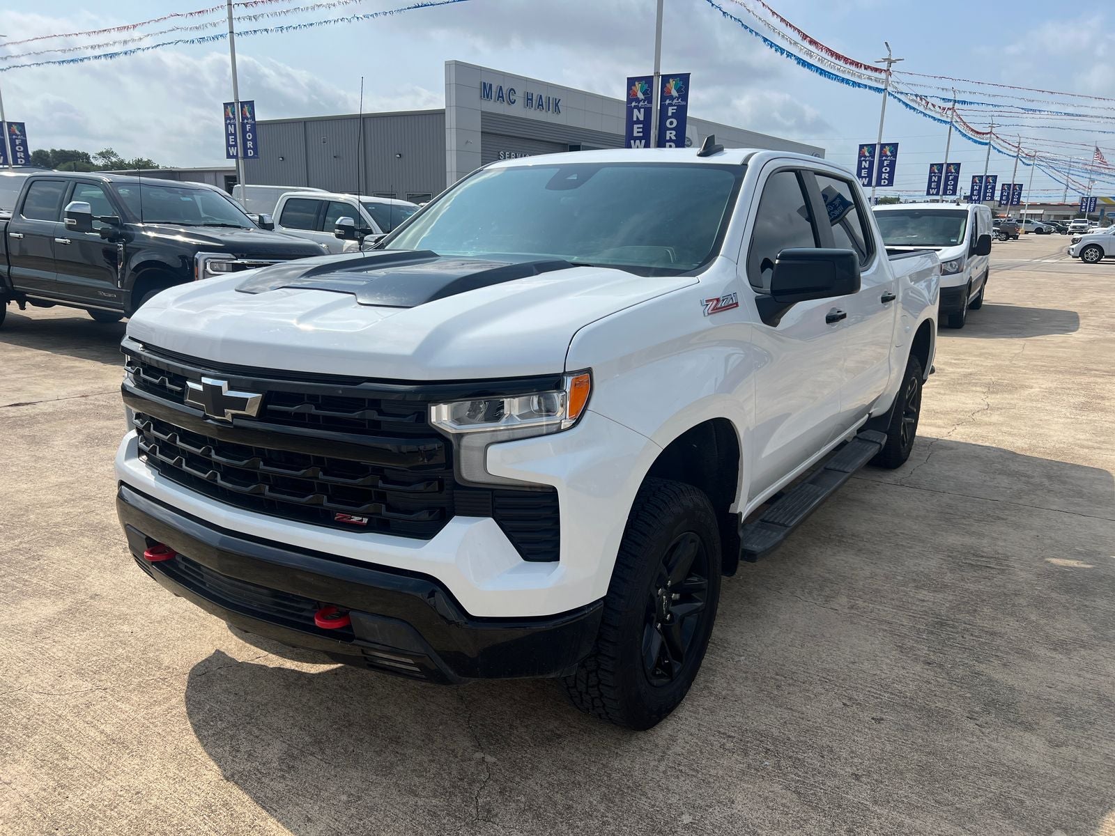 2024 Chevrolet Silverado 1500 LT Trail Boss
