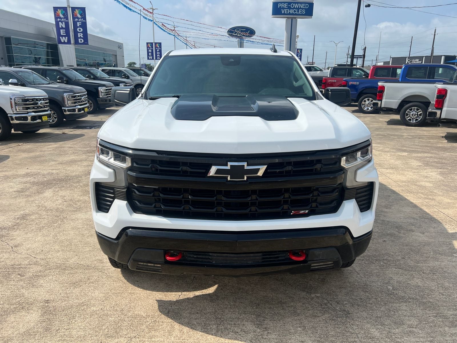 2024 Chevrolet Silverado 1500 LT Trail Boss
