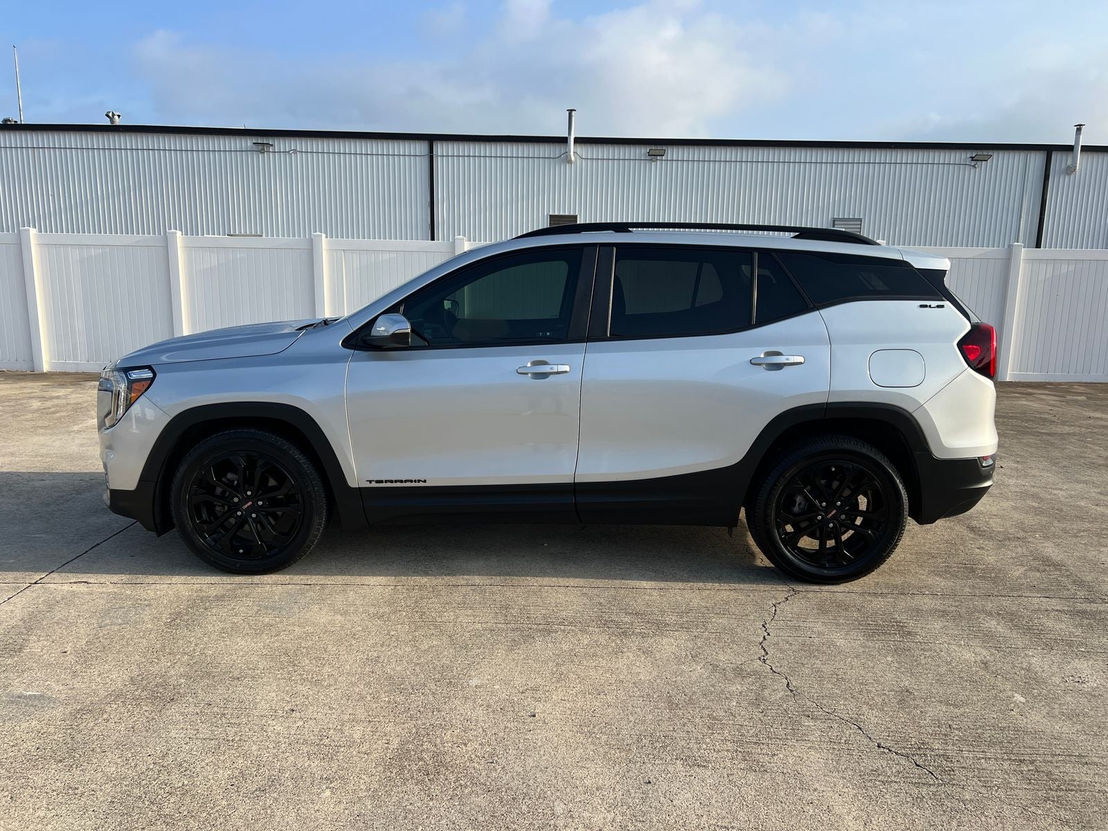 2022 GMC Terrain SLE