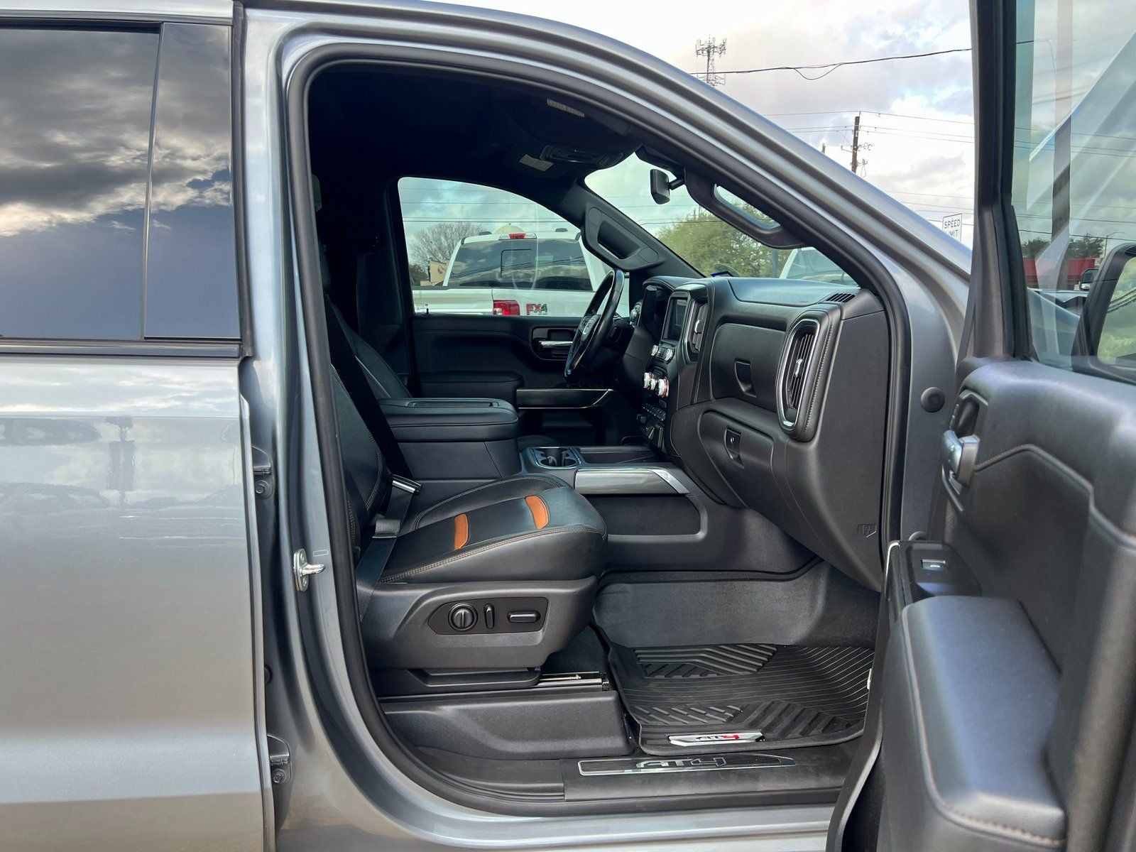 2020 GMC Sierra 1500 AT4