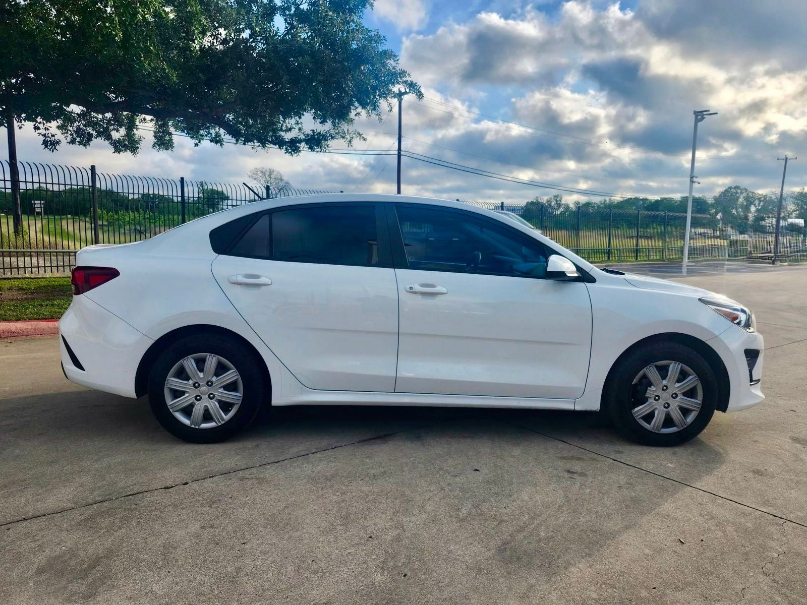 2023 Kia Rio LX