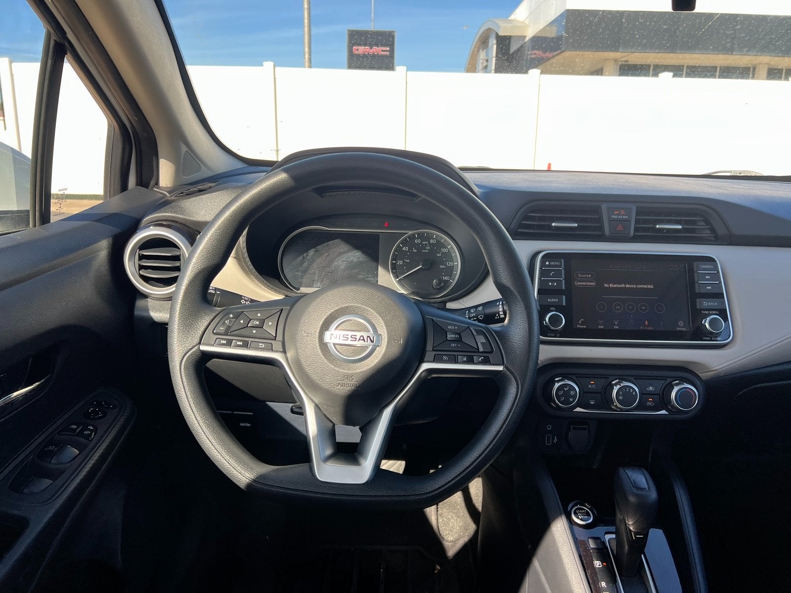 2022 Nissan Versa 1.6 SV