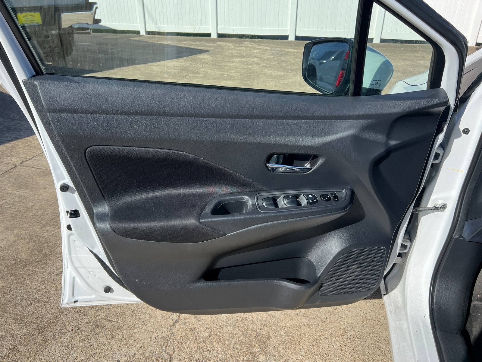 2022 Nissan Versa 1.6 SV