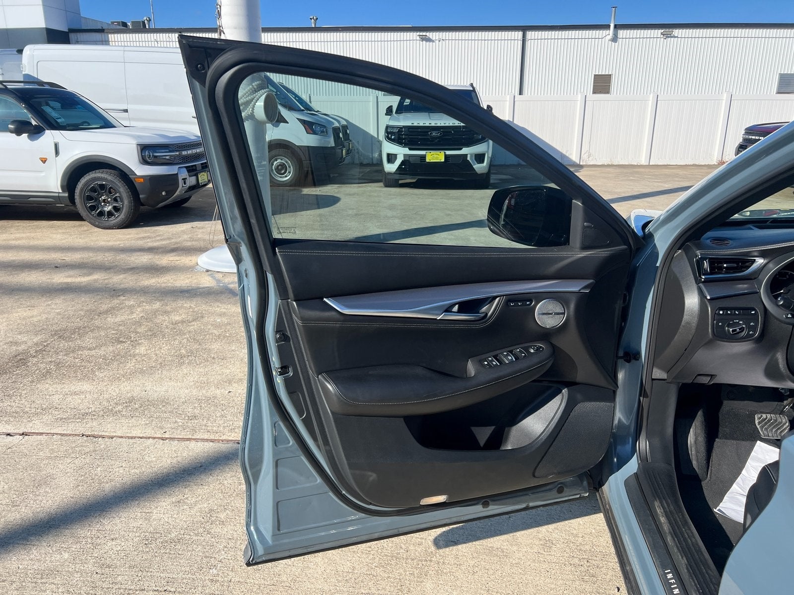 2022 INFINITI QX55 ESSENTIAL