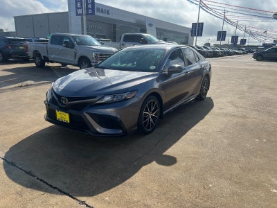 2021 Toyota Camry SE