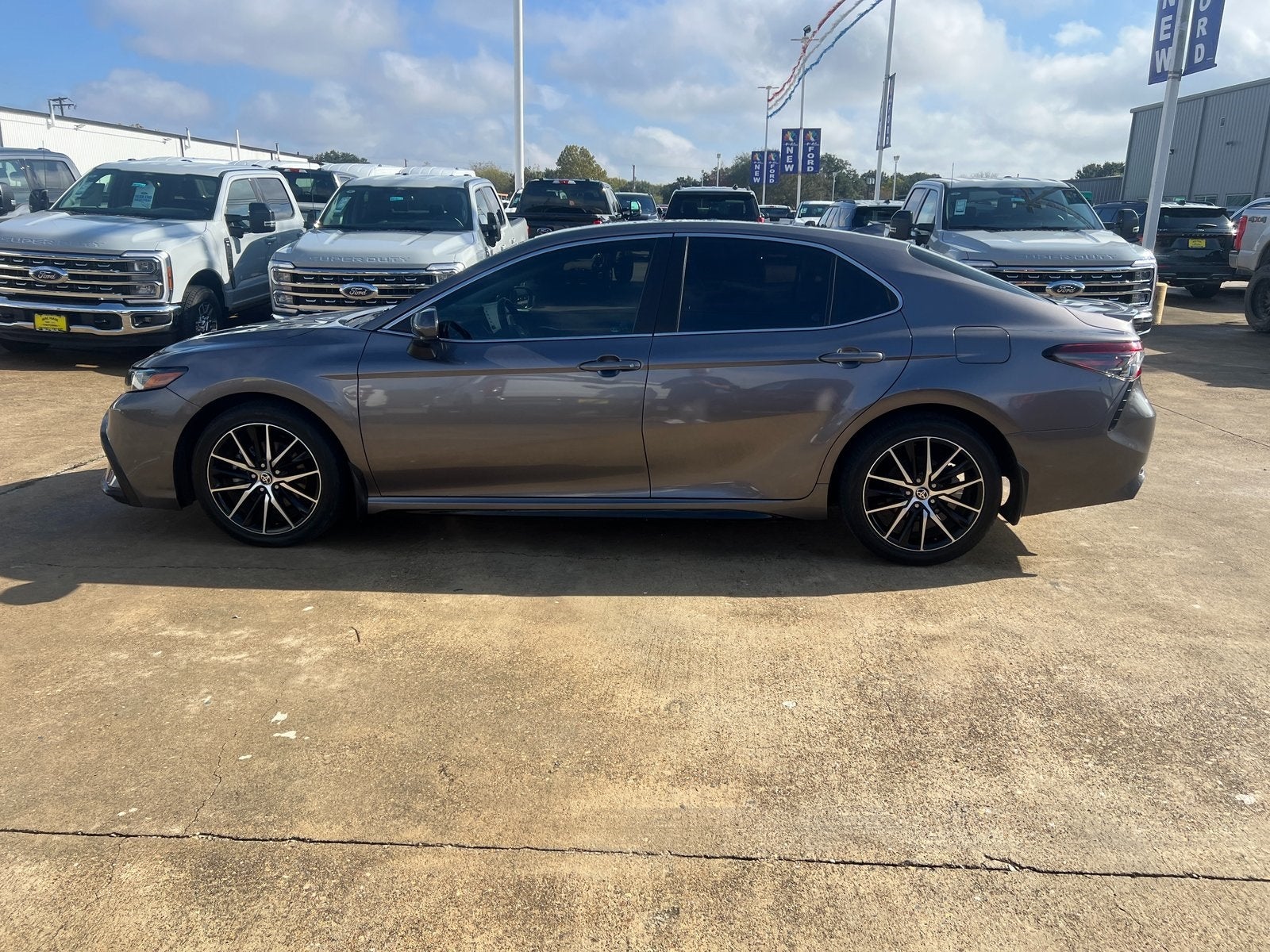 2021 Toyota Camry SE