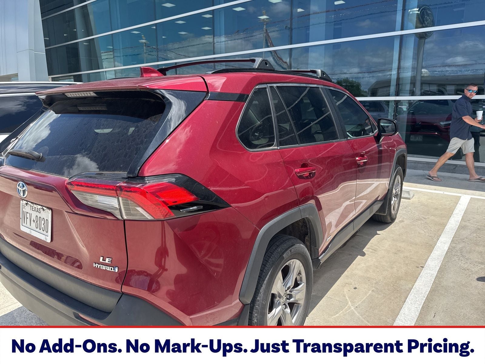 2024 Toyota RAV4 Hybrid LE AWD's photo