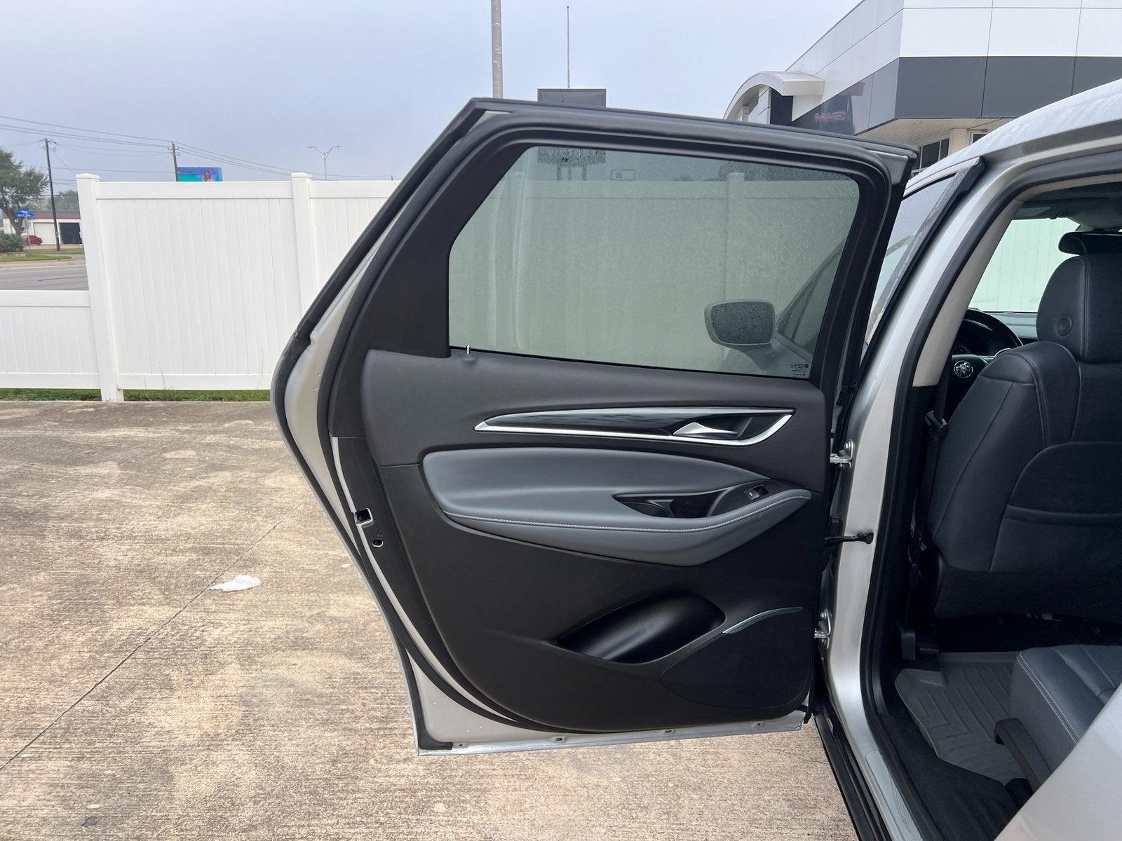 2020 Buick Enclave Essence