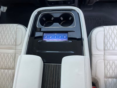 2024 Lincoln Navigator Black Label