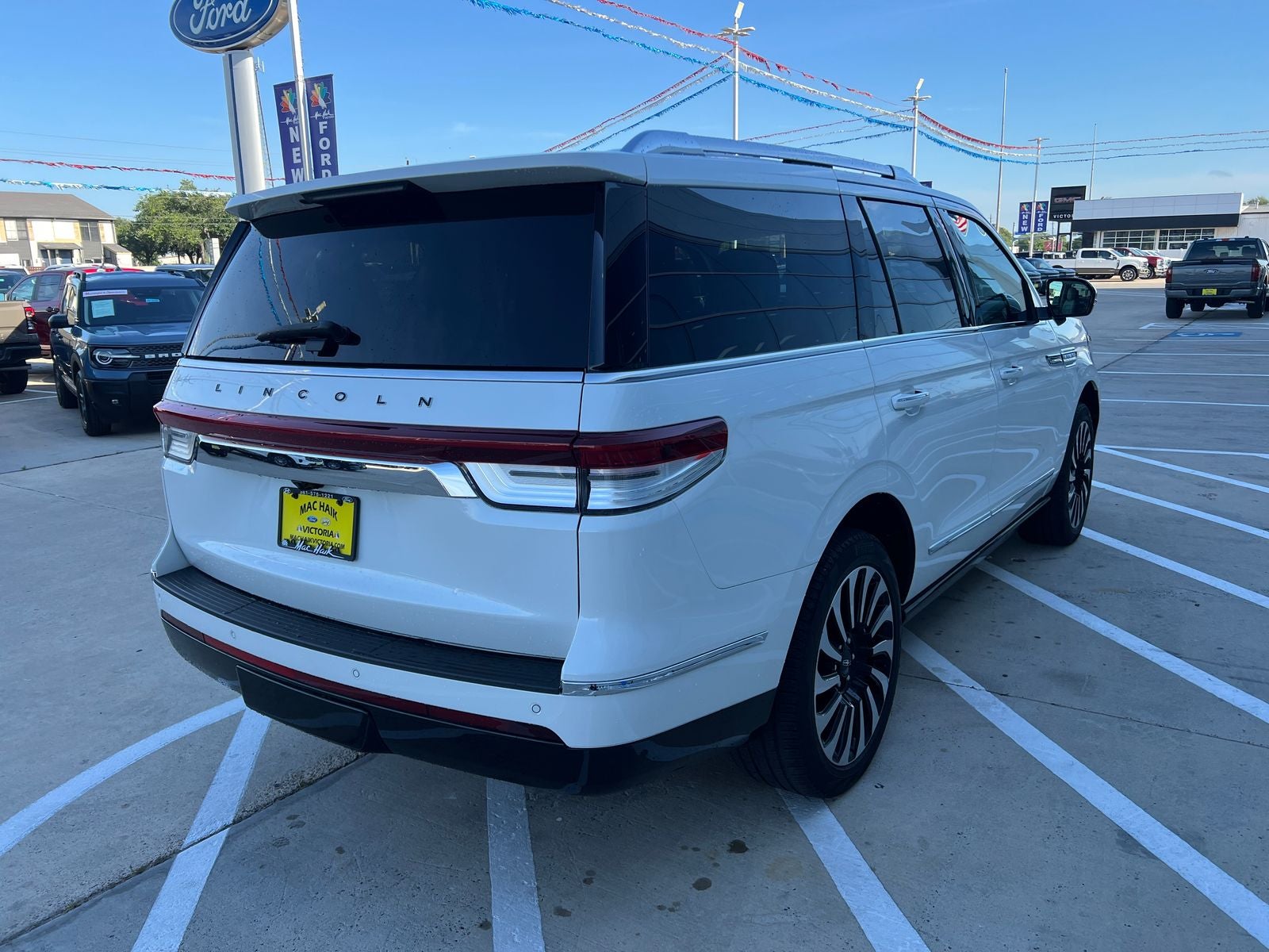 2024 Lincoln Navigator Black Label