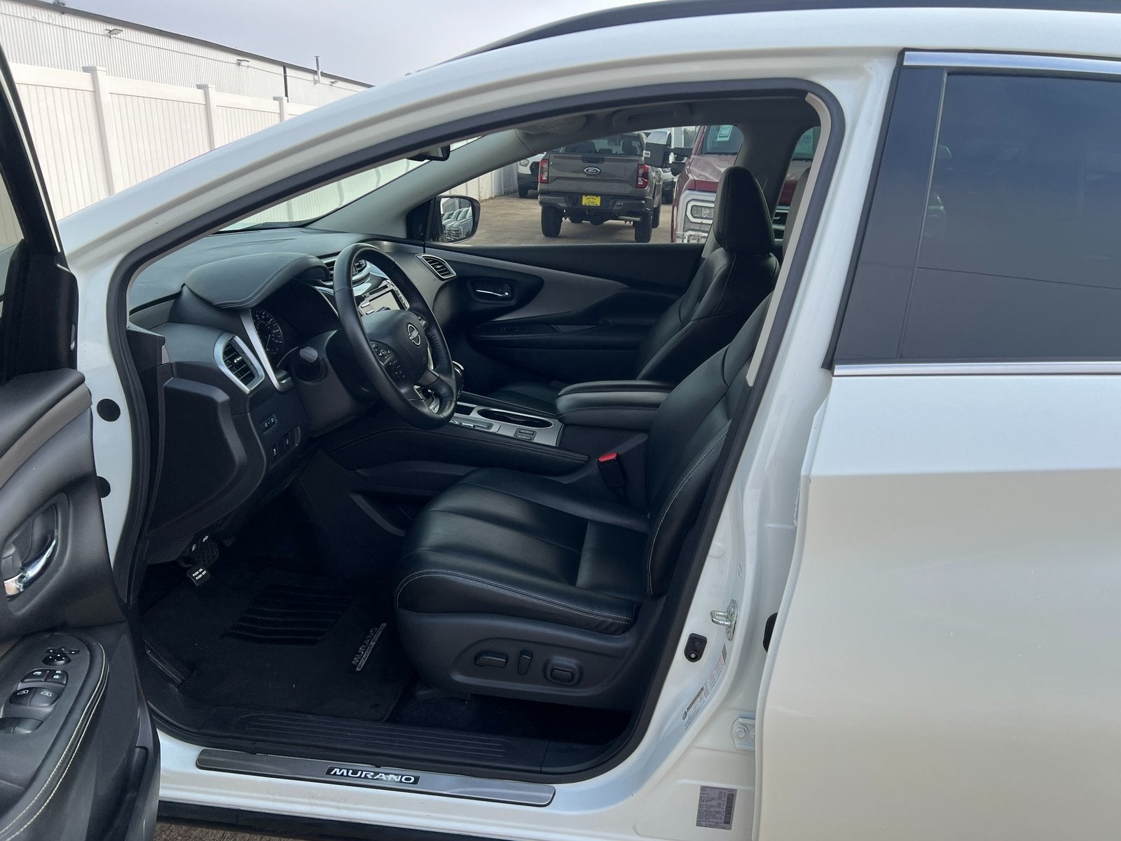 2023 Nissan Murano SV