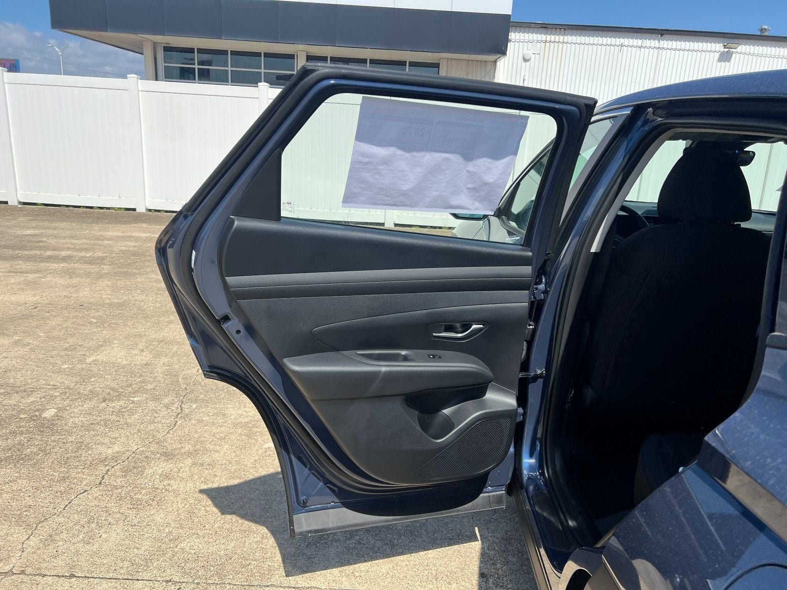 2026 Hyundai TUCSON SE FWD