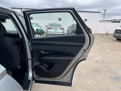 2026 Hyundai TUCSON SE FWD