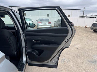 2026 Hyundai TUCSON SE FWD