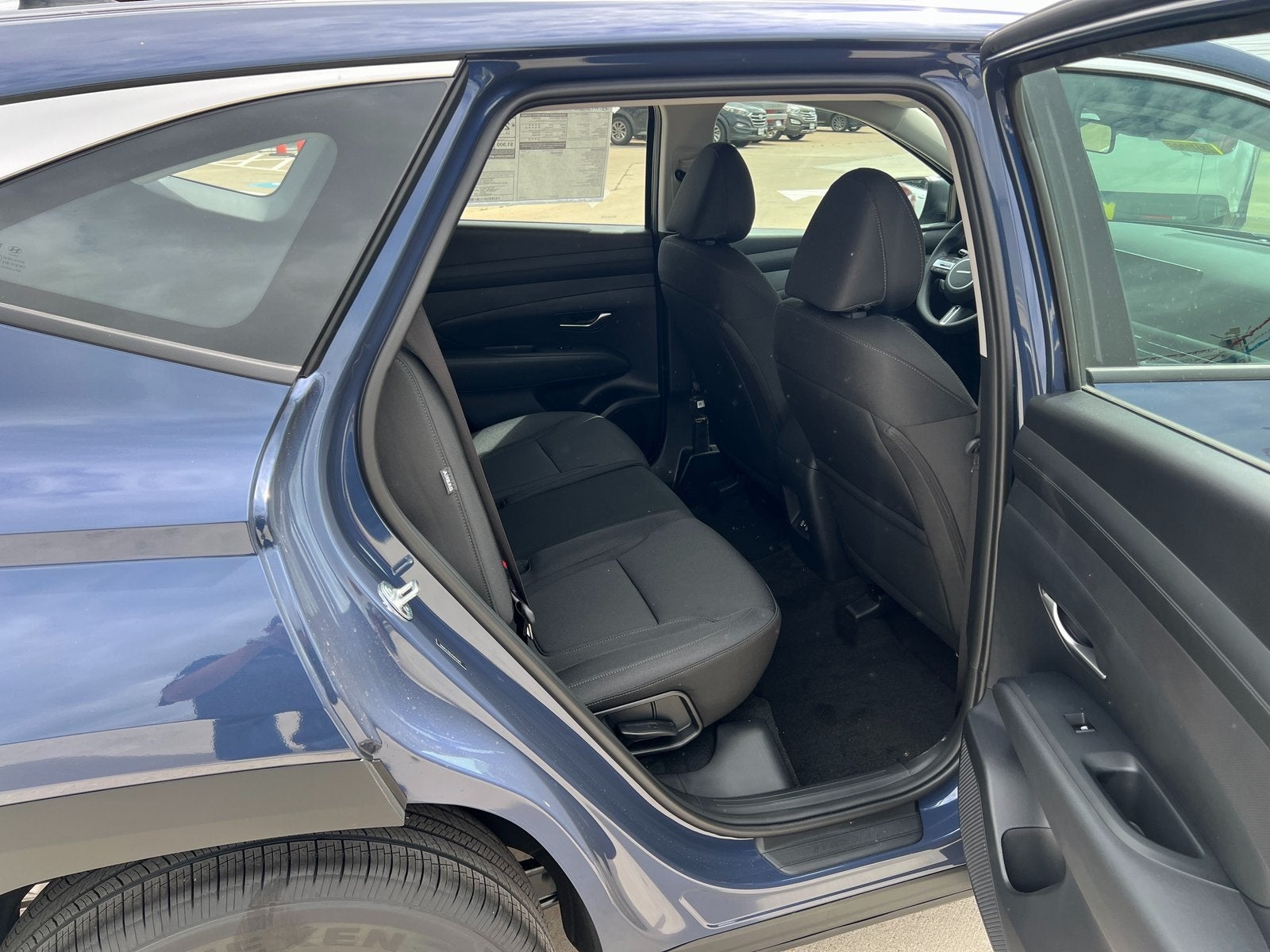 2025 Hyundai TUCSON SE FWD