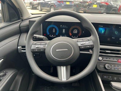 2025 Hyundai TUCSON SE FWD