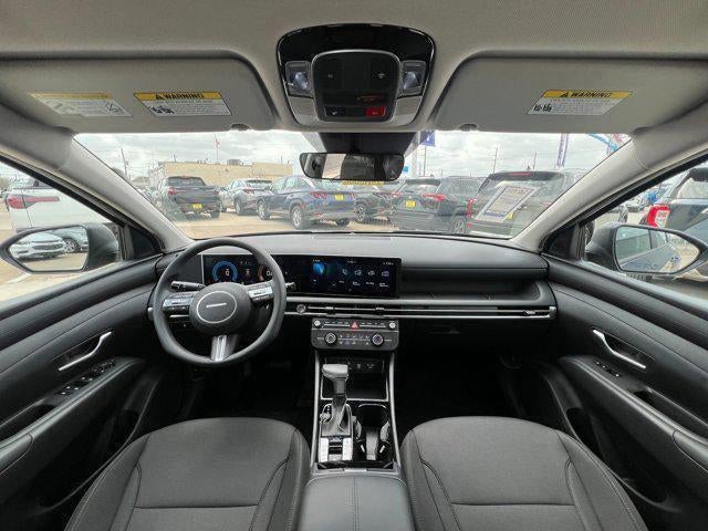 2025 Hyundai TUCSON SE FWD