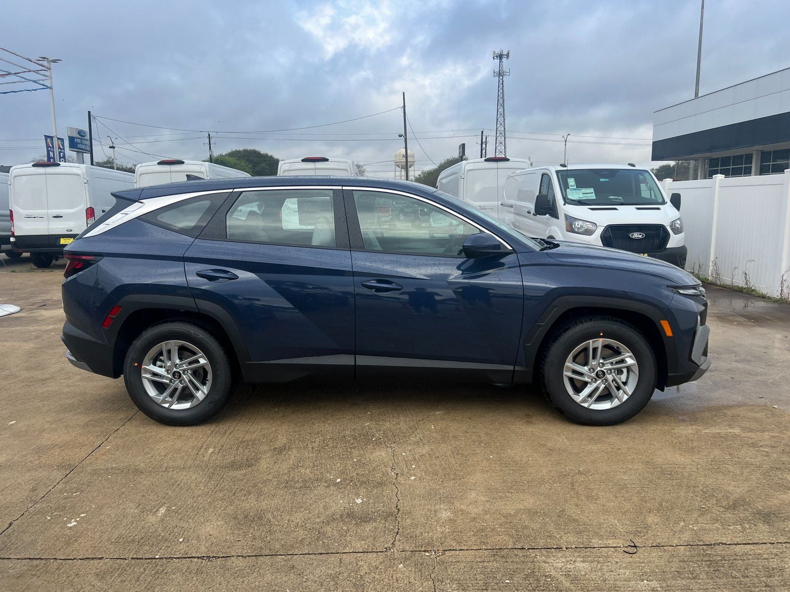 2026 Hyundai TUCSON SE FWD